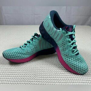 Asics NOOSA FF2 Women's Running Shoes: Size 7 MSRP $140